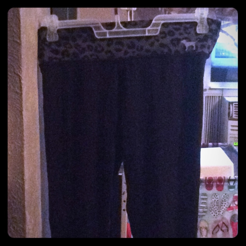 Pink Victoria’s Secret Reversible Leggings